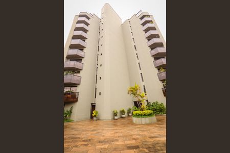 Apartamento à venda com 157m², 2 quartos e 2 vagas Apartamento à venda com 157m², 2 quartos e 2 vagasPrédio