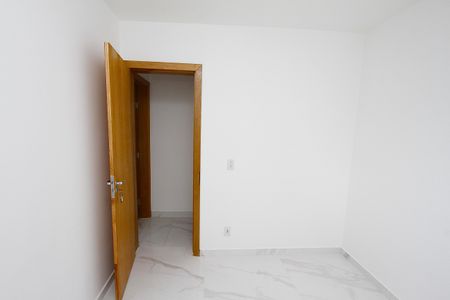 Quarto 1 de apartamento para alugar com 3 quartos, 65m² em Buritis, Belo Horizonte