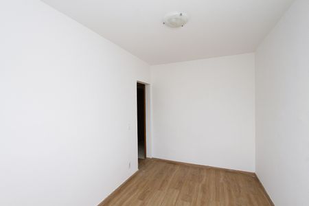 Apartamento para alugar com 65m², 3 quartos e 1 vagaQuarto 2