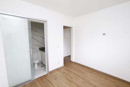 Apartamento para alugar com 65m², 3 quartos e 1 vagaSuíte