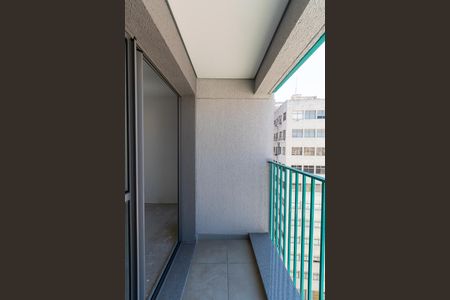 Varanda de kitnet/studio à venda com 1 quarto, 25m² em Liberdade, São Paulo