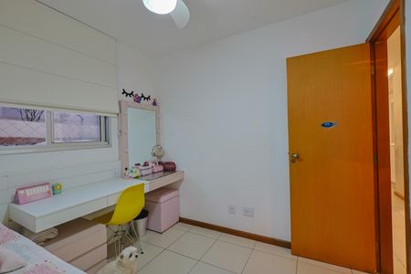 Apartamento à venda com 78m², 3 quartos e 2 vagas Apartamento à venda com 78m², 3 quartos e 2 vagasQuarto 2