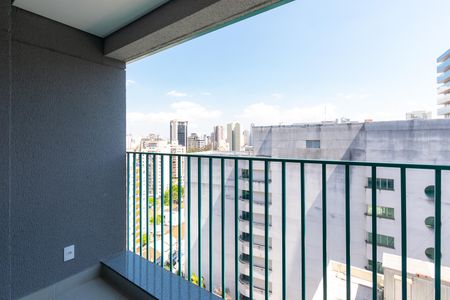 Varanda  de kitnet/studio à venda com 1 quarto, 25m² em Liberdade, São Paulo