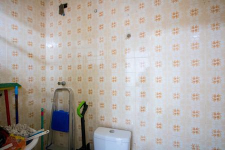 Casa à venda com 213m², 3 quartos e 2 vagasBanheiro de serviço