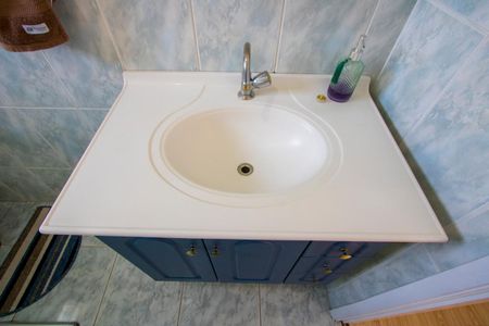 Casa à venda com 213m², 3 quartos e 2 vagasBanheiro social