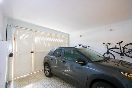 Casa à venda com 213m², 3 quartos e 2 vagasGaragem