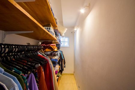 Casa à venda com 213m², 3 quartos e 2 vagasCloset do quarto 1
