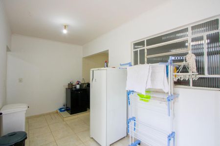 Casa à venda com 213m², 3 quartos e 2 vagasÁrea de serviço