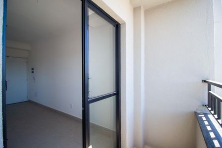 Varanda da Sala de apartamento para alugar com 2 quartos, 45m² em Vila Aeroporto, Sorocaba