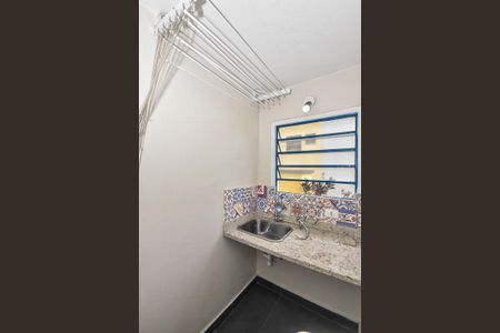 Apartamento à venda com 43m², 2 quartos e 1 vagaÁrea de Serviço 
