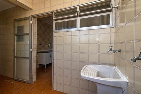 Apartamento para alugar com 135m², 2 quartos e 1 vagaÁrea de Serviço