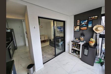 Foto 04 de apartamento à venda com 2 quartos, 61m² em Continental, Osasco