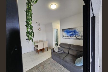 Foto 02 de apartamento à venda com 2 quartos, 61m² em Continental, Osasco