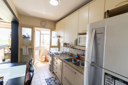 Apartamento à venda com 65m², 2 quartos e 1 vagaCozinha