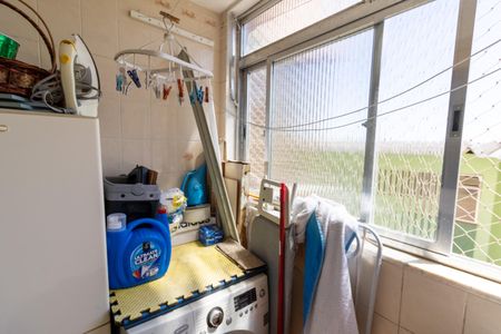 Apartamento à venda com 65m², 2 quartos e 1 vagaÁrea de Serviço