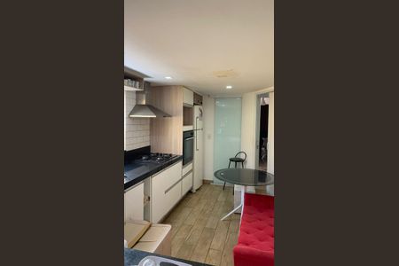 Casa à venda com 210m², 4 quartos e 2 vagasCozinha