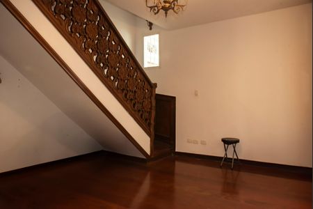 Casa à venda com 300m², 3 quartos e 2 vagasSala 2