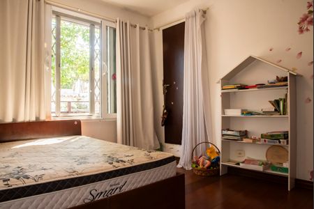 Casa à venda com 300m², 3 quartos e 2 vagasQuarto 1