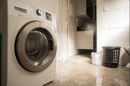 Casa à venda com 300m², 3 quartos e 2 vagasÁrea de Serviço