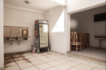 Casa à venda com 300m², 3 quartos e 2 vagasÁrea de lazer