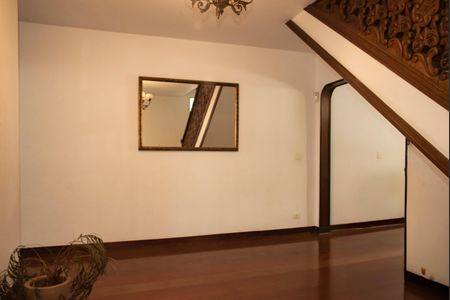 Casa à venda com 300m², 3 quartos e 2 vagasSala 2