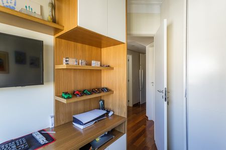 Apartamento à venda com 127m², 3 quartos e 2 vagas Apartamento à venda com 127m², 3 quartos e 2 vagasQuarto 2
