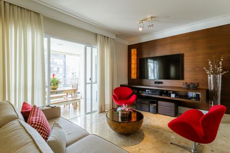 Apartamento à venda com 127m², 3 quartos e 2 vagas Apartamento à venda com 127m², 3 quartos e 2 vagasSala