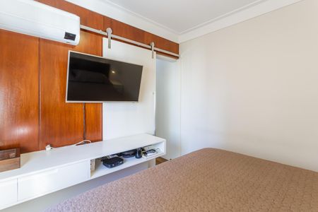 Apartamento à venda com 127m², 3 quartos e 2 vagas Apartamento à venda com 127m², 3 quartos e 2 vagasQuarto Suíte
