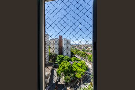 Apartamento à venda com 58m², 2 quartos e 1 vagaQuarto 1 - Janela