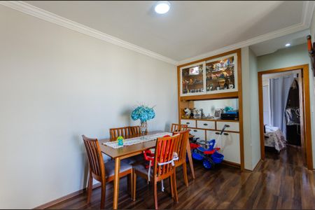 Apartamento à venda com 58m², 2 quartos e 1 vagaSala