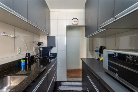 Apartamento à venda com 58m², 2 quartos e 1 vagaCozinha