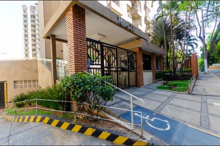 Apartamento à venda com 58m², 2 quartos e 1 vagaPortaria