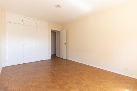 Apartamento à venda com 126m², 3 quartos e 1 vagaSuíte