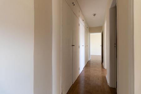 Apartamento à venda com 126m², 3 quartos e 1 vagaCorredor