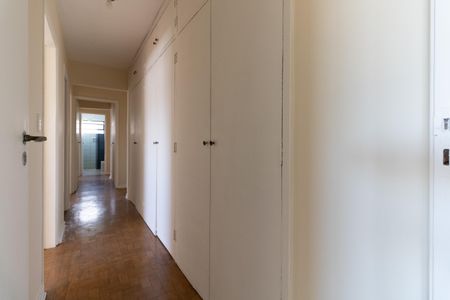 Apartamento à venda com 126m², 3 quartos e 1 vagaCorredor