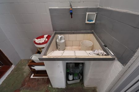 Casa à venda com 104m², 2 quartos e 3 vagasLavanderia