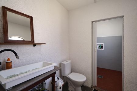 Casa à venda com 104m², 2 quartos e 3 vagasBanheiro