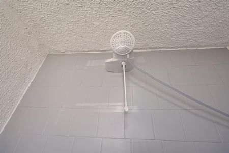 Casa à venda com 104m², 2 quartos e 3 vagasBanheiro