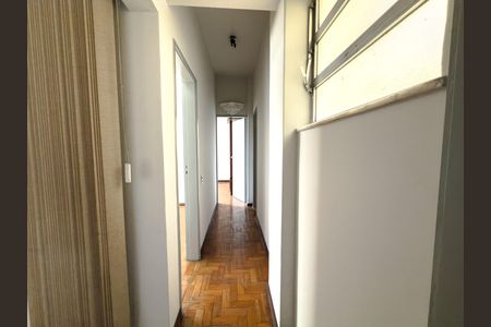 Apartamento à venda com 70m², 2 quartos e 1 vagaSala Corredor