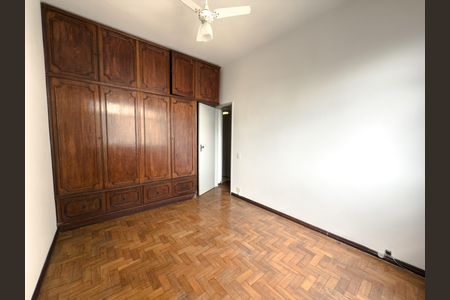 Apartamento à venda com 70m², 2 quartos e 1 vagaQuarto 2