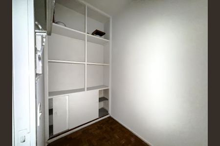 Apartamento à venda com 70m², 2 quartos e 1 vagaQuarto de Serviço