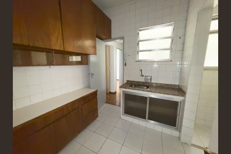 Apartamento à venda com 70m², 2 quartos e 1 vagaCozinha
