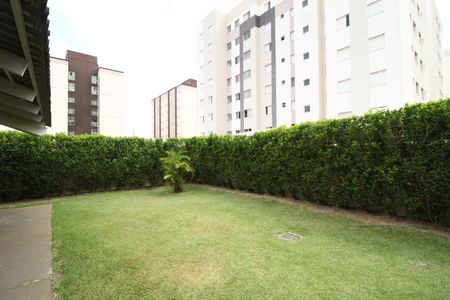 Apartamento para alugar com 51m², 2 quartos e 1 vagaÁrea comum