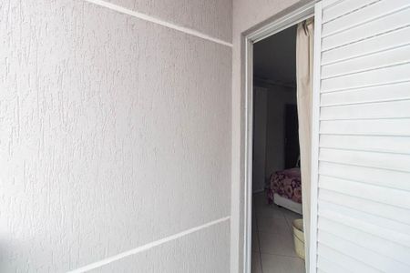 Casa à venda com 140m², 3 quartos e 2 vagas Casa à venda com 140m², 3 quartos e 2 vagasSacada da Suíte
