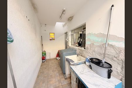 Casa à venda com 350m², 3 quartos e 1 vagaÁrea de Serviço