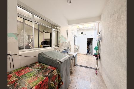 Casa à venda com 350m², 3 quartos e 1 vagaÁrea de Serviço