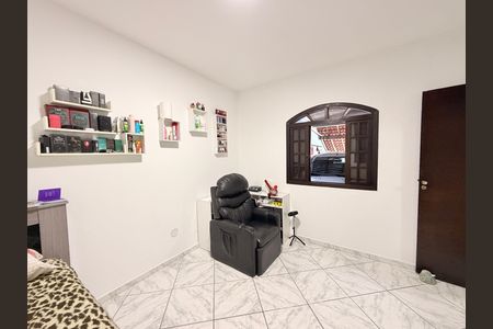 Casa à venda com 350m², 3 quartos e 1 vagaSuíte