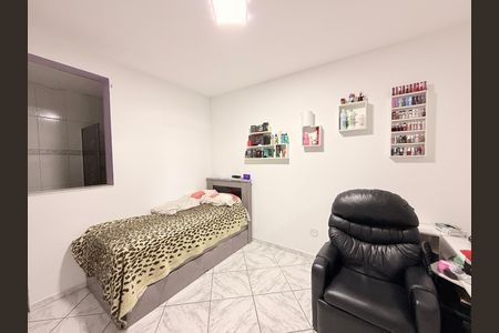 Casa à venda com 350m², 3 quartos e 1 vagaSuíte