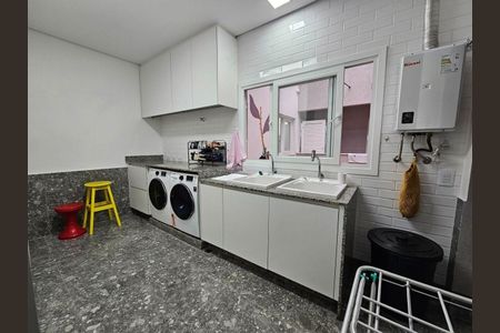 Casa à venda com 256m², 4 quartos e 3 vagasFoto 25