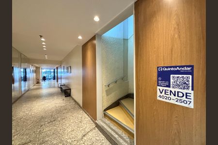 Apartamento à venda com 62m², 2 quartos e sem vagaPlaca